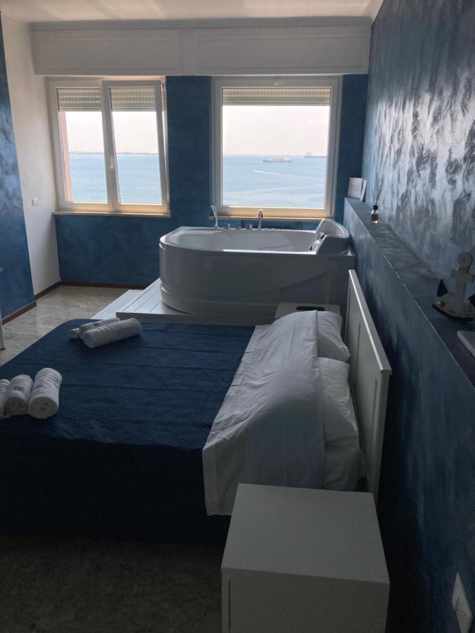Suite Al Mare Таранто Экстерьер фото