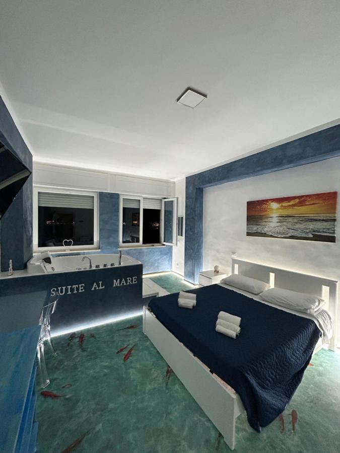 Suite Al Mare Таранто Экстерьер фото